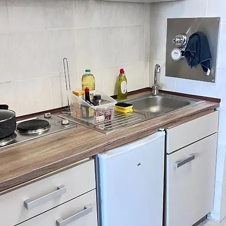 In 0904 * كولونيا